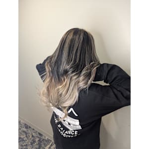 バレイヤージュスタイル - Bulansis Hair【ブランシス ヘアー】掲載中