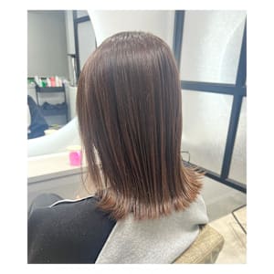 くすみベージュ