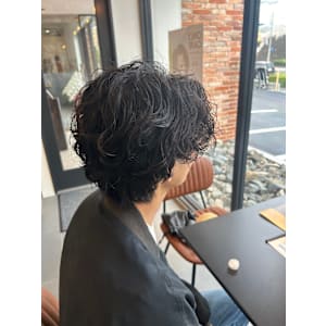 大人の色気パーマ