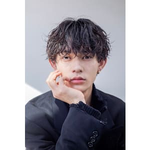 フェザーショート - メンズヘア整形サロン GOALD 渋谷神南【メンズヘアセイケイサロン ゴールド シブヤジンナン】掲載中