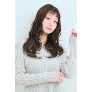 オン眉×リラックスセミロング　20代30代◎