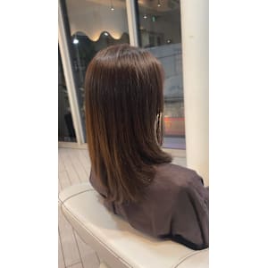 アフター → ビフォア　右にスワイプ【白髪染め/脱白髪染め】 - 自由が丘YUAN【ジユウガオカユアン】掲載中