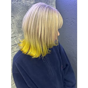 ホワイトミルクティーイエローカラーエギョモリ