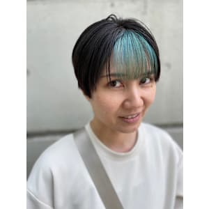 インナーカラー×ハンサムショート