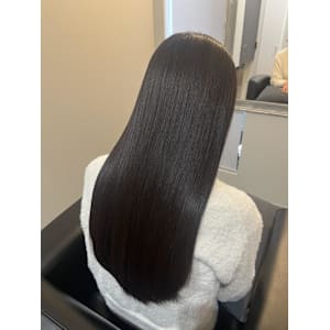 ツヤストレート