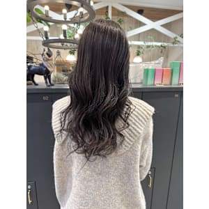 グレージュ/透明感カラー/ロングレイヤーカット/韓国/越