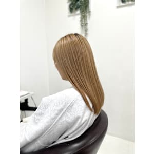 ブリーチ毛でも縮毛矯正