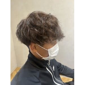 前下がりマッシュ×グレージュカラー