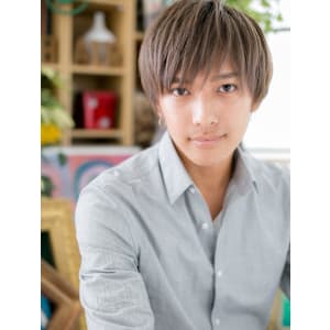 シアーグレージュ束感ショート・ネオウルフ　ブリーチデザイン - COVER HAIR bliss【カバーヘア ブリス】志木/志木南口駅前店【カバーヘア ブリス シキ シキミナミグチエキマエテン】掲載中