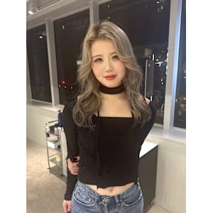 大人っぽグレージュ