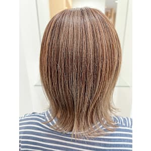 【ハイライト×ベージュカラー】