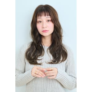 【UNIXみなとみらい】厚めバンクのガーリーパーマ