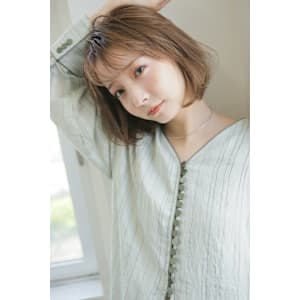 スプリングベージュ