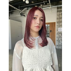 ピンク/ブリーチなし/レイヤーカット/暖色/艶カラー
