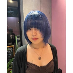 ネイビーカラー