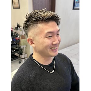 【20代 男性】ロンドンパーマフェード（大宮/バーバー）