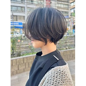 Blossom《髪質改善/縮毛矯正/ケアブリーチ/艶カラー》