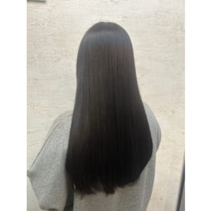 低ダメージ縮毛矯正♪