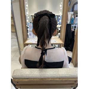 ［なつな］お呼ばれヘア/ねじりポニー