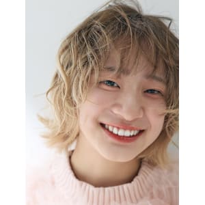 ケアブリーチ グラデーションページュ【FIRST】小林真奈美