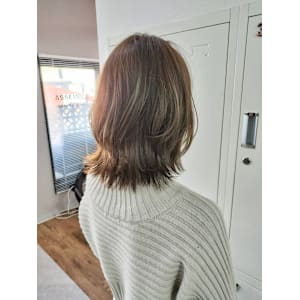 【武藤】くびれ外ハネミディアム