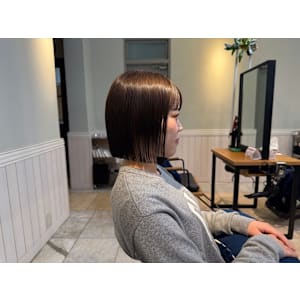 切りっぱなしボブ