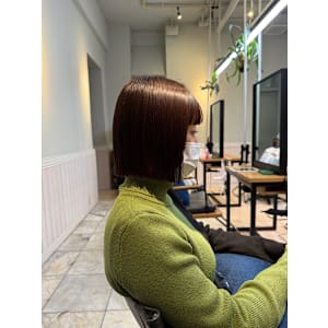 切りっぱなしボブ