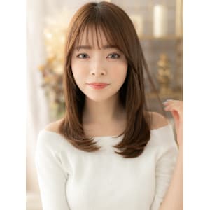 大人フェミニン顔まわりレイヤー艶髪セミディ　姫カットレイヤー