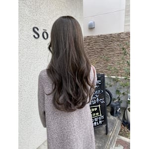 オリーブブラウン