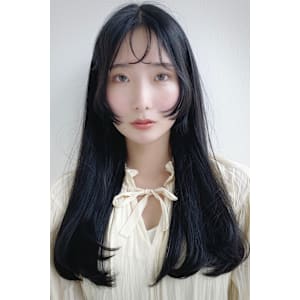 20代・30代/ロングスタイル/顔まわりカット