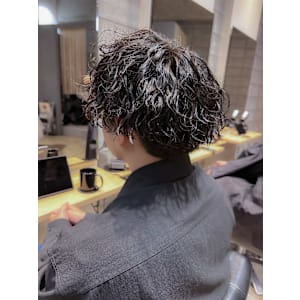 メンズ　ツイストスパイラルパーマ