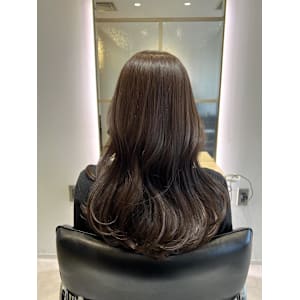 柔らかいブラウンベージュカラー♪