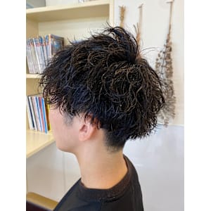 波ウェーブパーマ