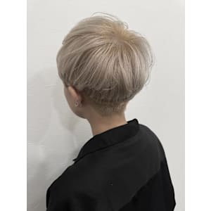 トリプルカラー×ホワイトグレージュ