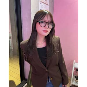 人気のオリーブカラー