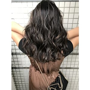 Lusso chiaro　西池袋店×スタイル