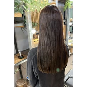 グレージュ／透明感カラー