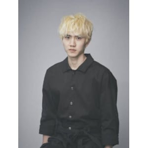 束感ホワイトブランド韓国メンズマッシュショート