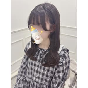 ぱっつん前髪×太め流しバング×S字後れ毛＊まゆ