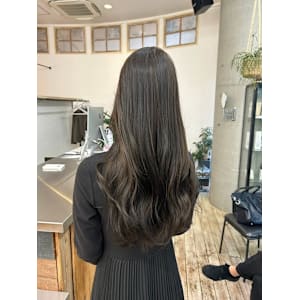 TRUCKIN UP THE PATH×スタイル