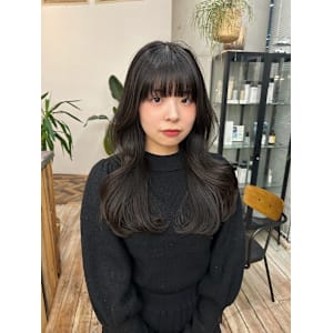 TRUCKIN UP THE PATH×スタイル