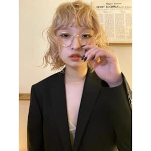 girly blonde_下北沢