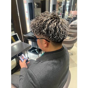 メンズツイストパーマ