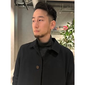 アップバング　刈り上げ　ツーブロック　眉カット　30代40代