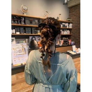 お呼ばれヘアアレンジ