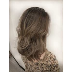 バレイヤージュ×グレージュ