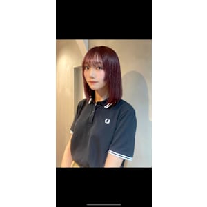 酸性ストレート × ワインレッドカラー