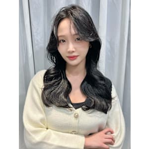 LARME by Sea 新宿【ラルムバイシー】×ロング