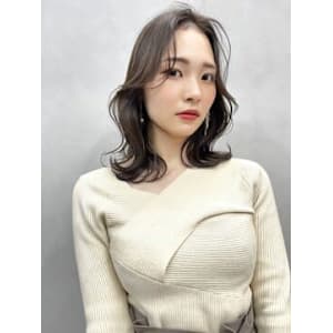 TIARA 博多店×スタイル