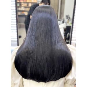 TIARA 博多店×スタイル